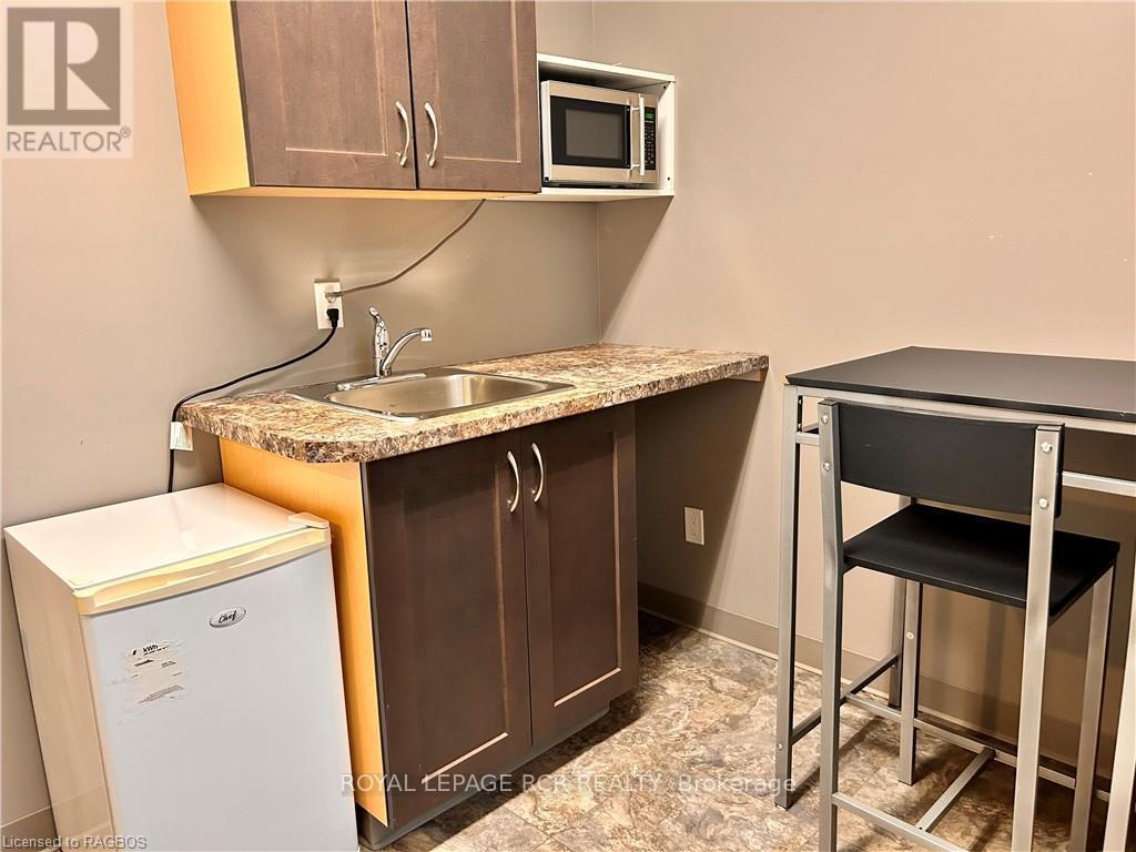 11 Durham Street E Property Photo 15