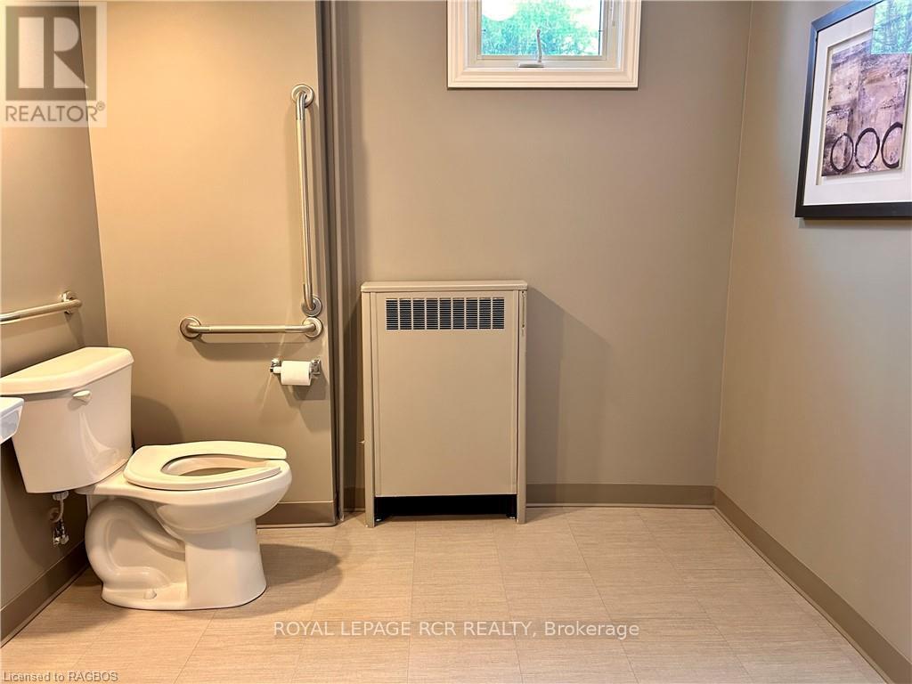 11 Durham Street E Property Photo 18