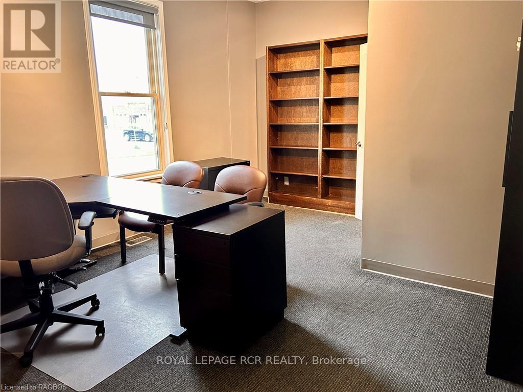 11 Durham Street E Property Photo 19