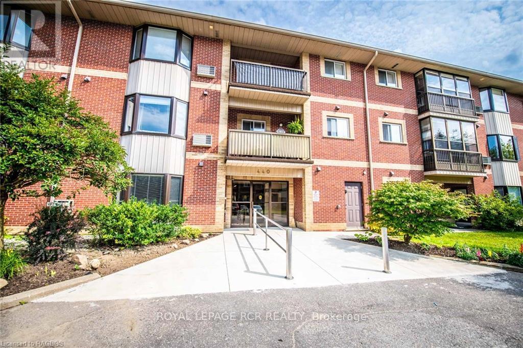 302 - 440 Durham Street W Property Photo 1