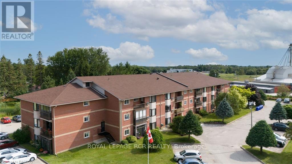 302 - 440 Durham Street W Property Photo 6