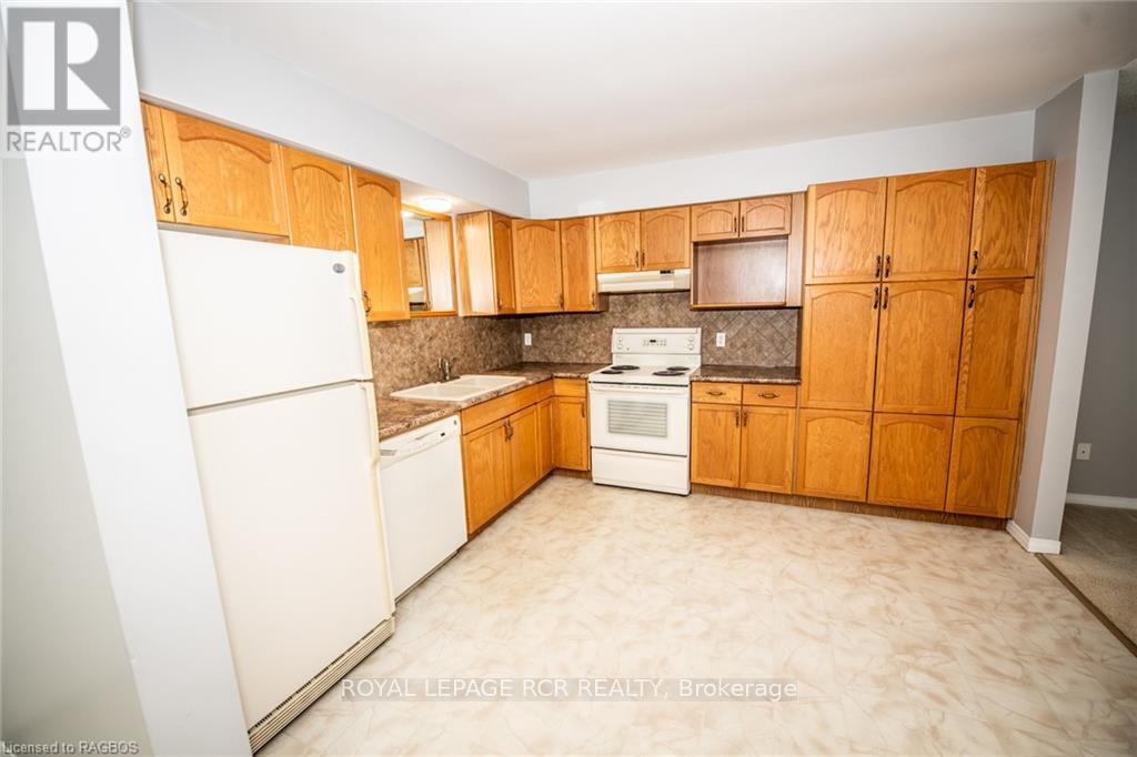 302 - 440 Durham Street W Property Photo 13
