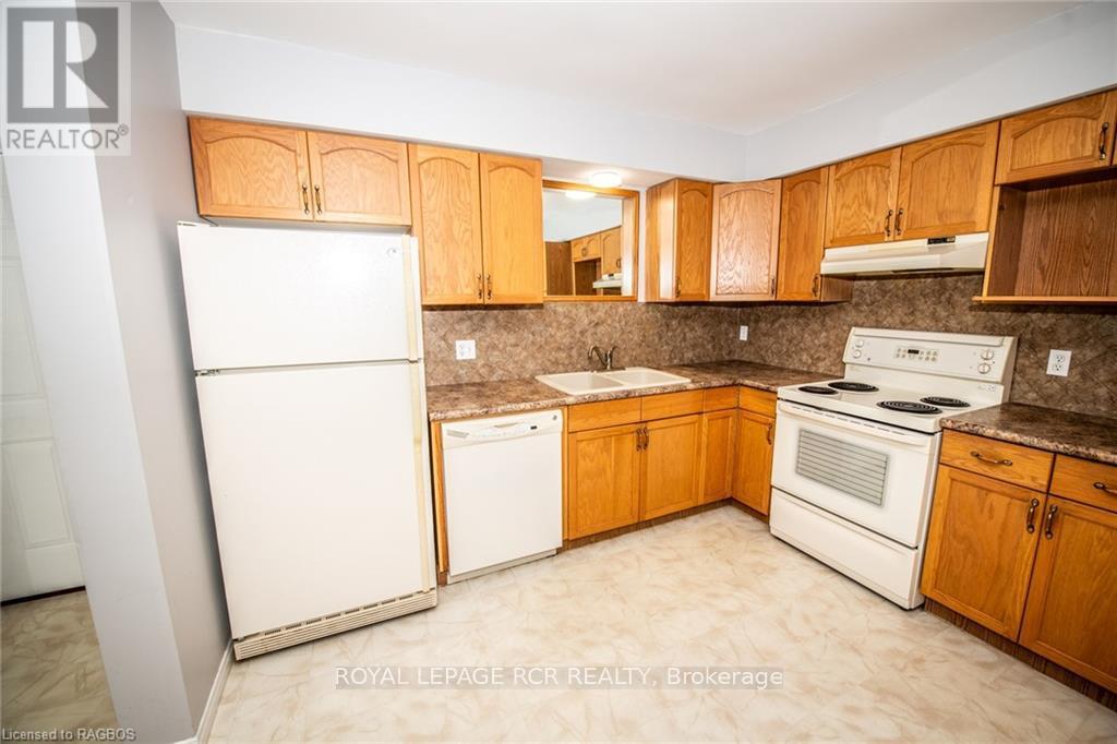 302 - 440 Durham Street W Property Photo 14