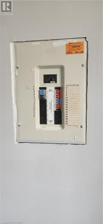 82 Huron Street Property Photo 2