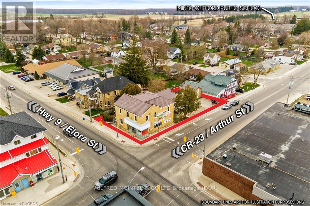 4 Elora Street N Property Photo 13