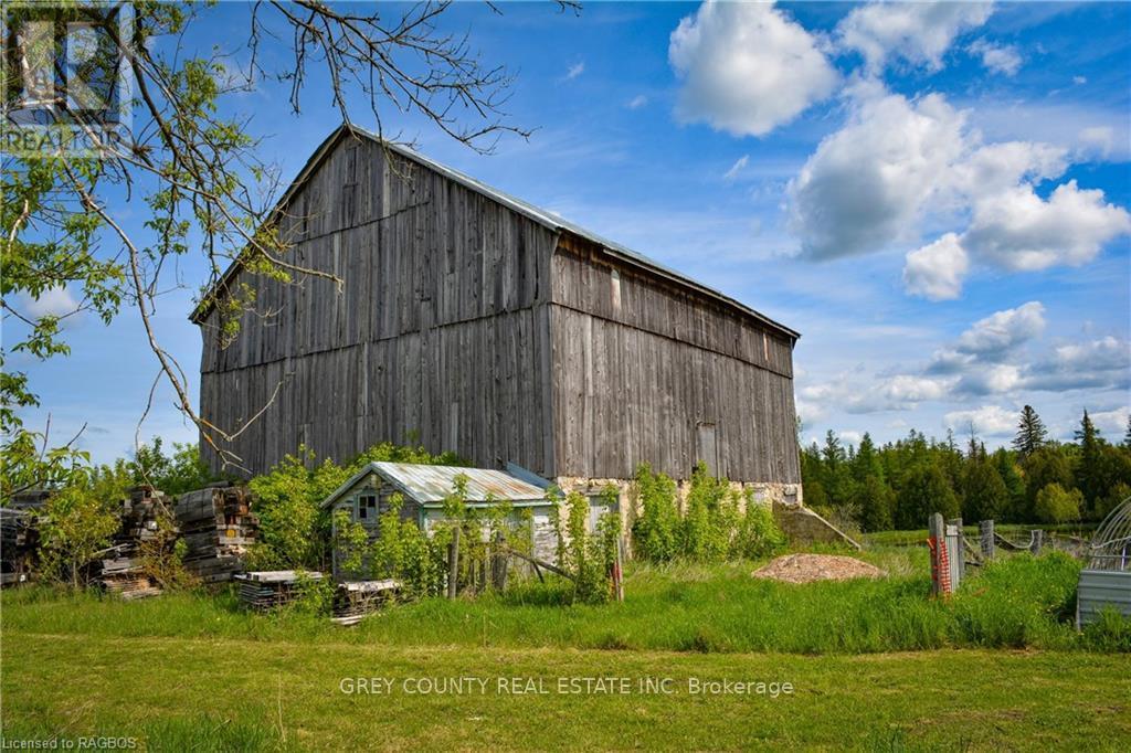 520299 Thistlewood Road Property Photo 31