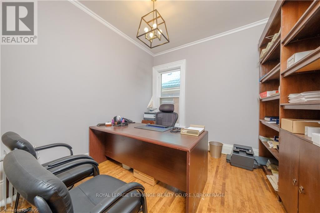 167 10th Street W Property Photo 27