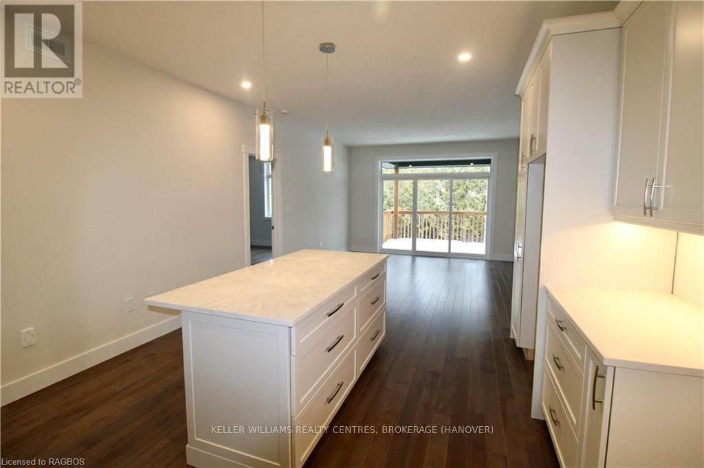 612 25th Avenue Property Photo 8