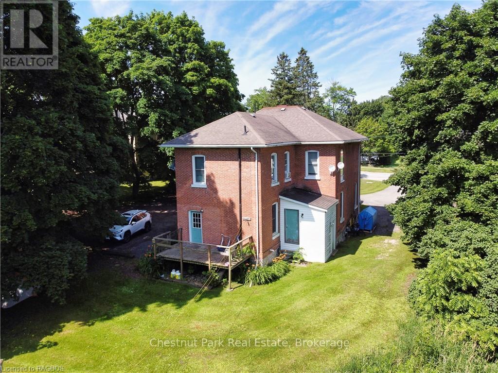 319 Berford Street Property Photo 2
