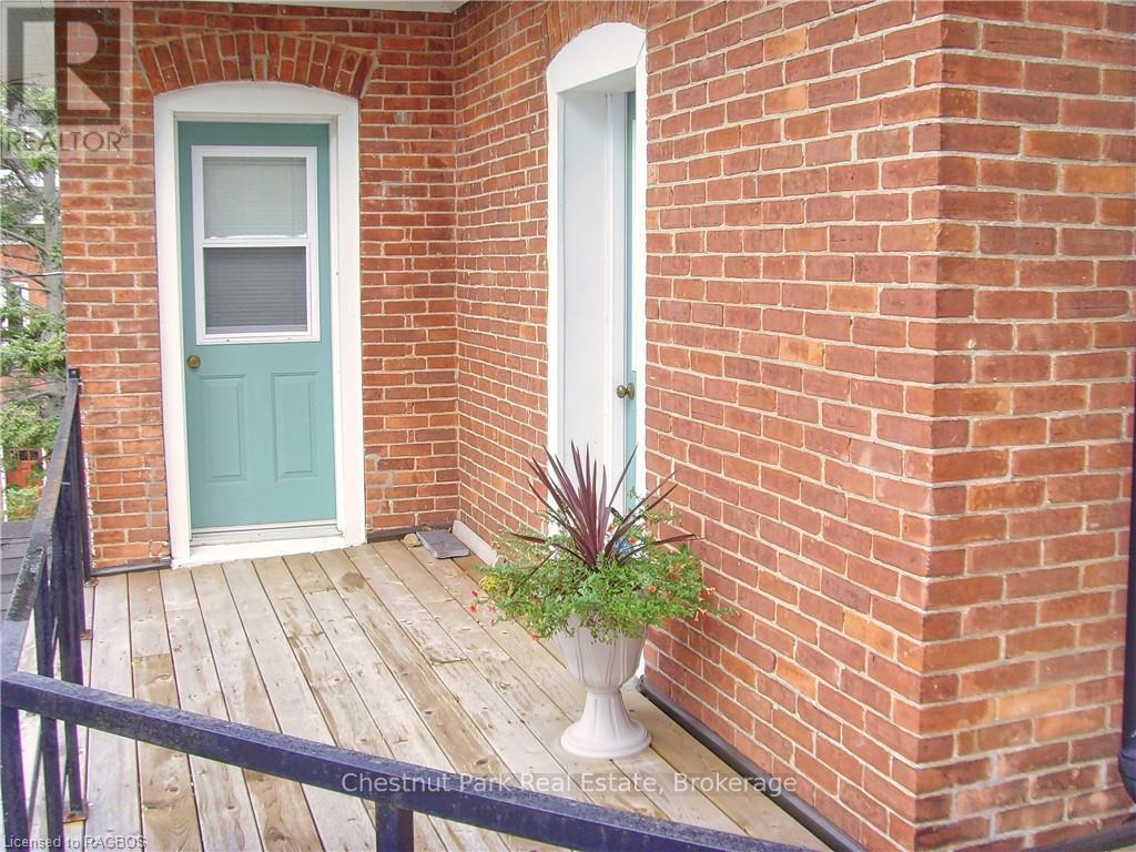 319 Berford Street Property Photo 18