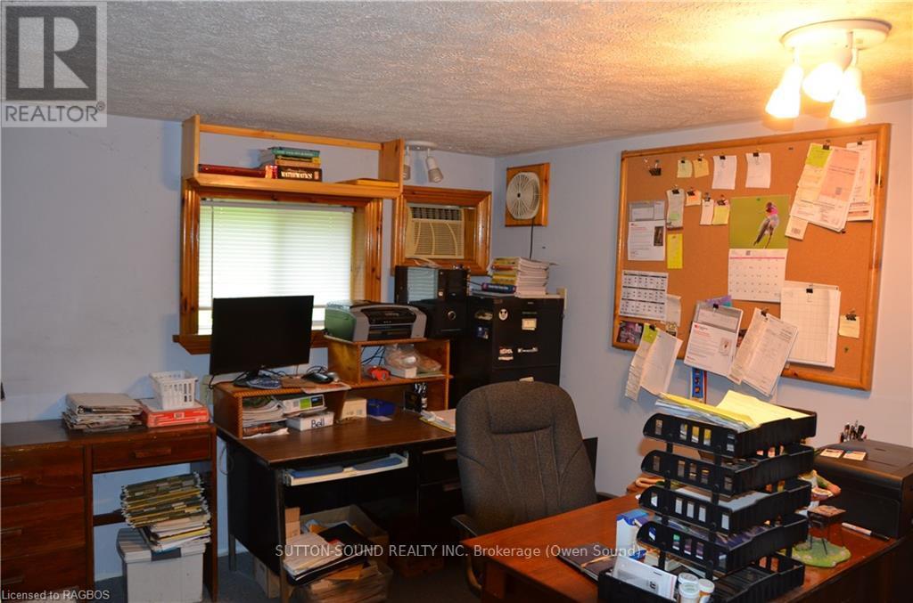 402432 Grey Road 4 Property Photo 37