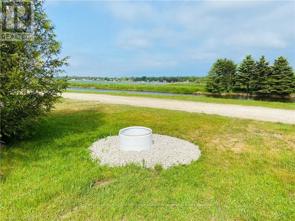 9 Tamarac Rd Property Photo 3