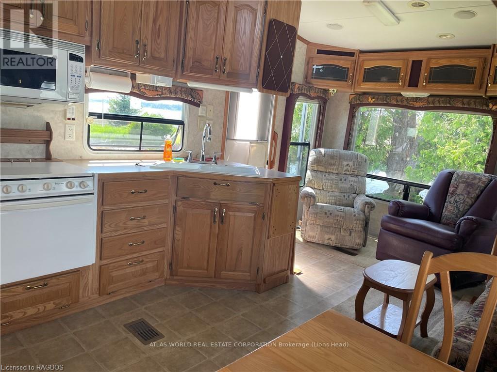9 Tamarac Rd Property Photo 2