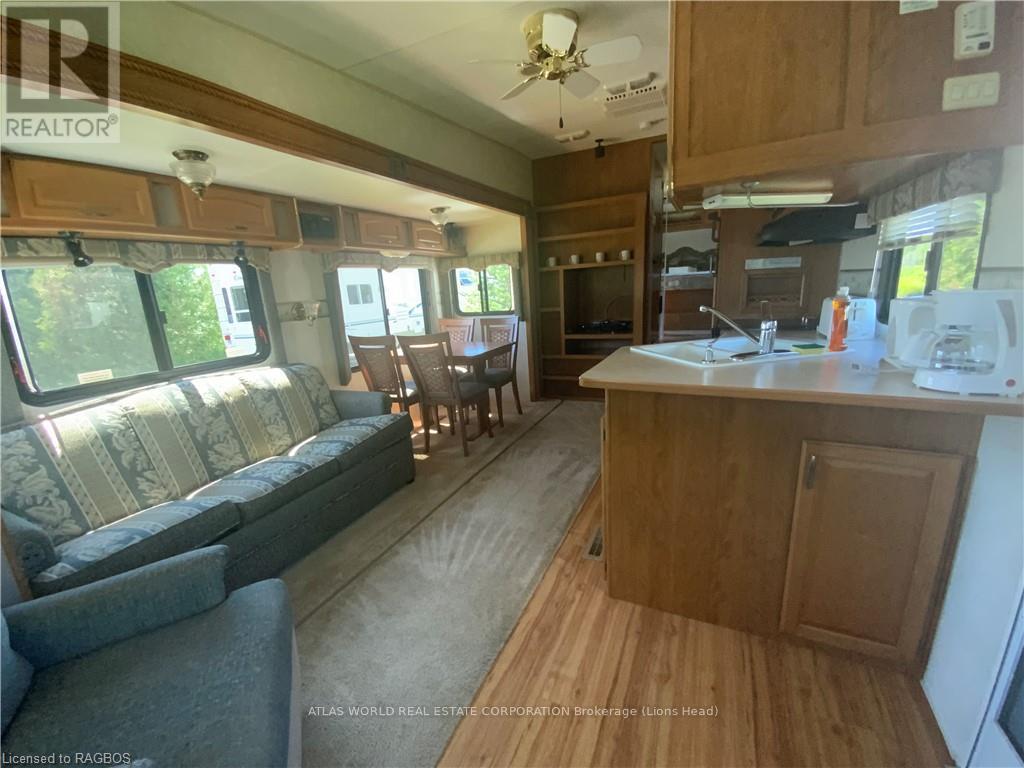 9 Tamarac Rd Property Photo 3