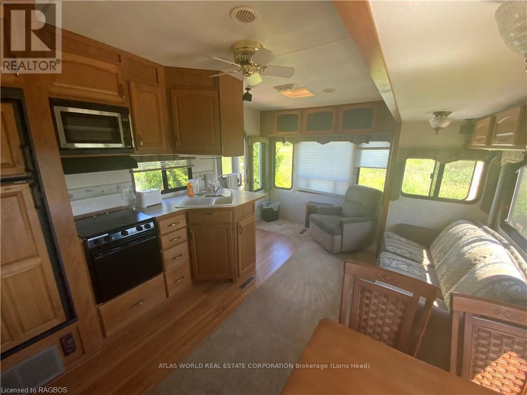 9 Tamarac Rd Property Photo 5