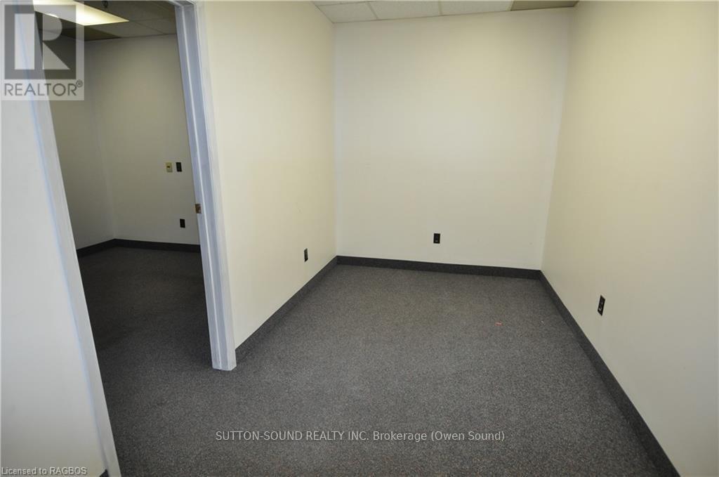 215b - 945 3rd Avenue E Property Photo 2