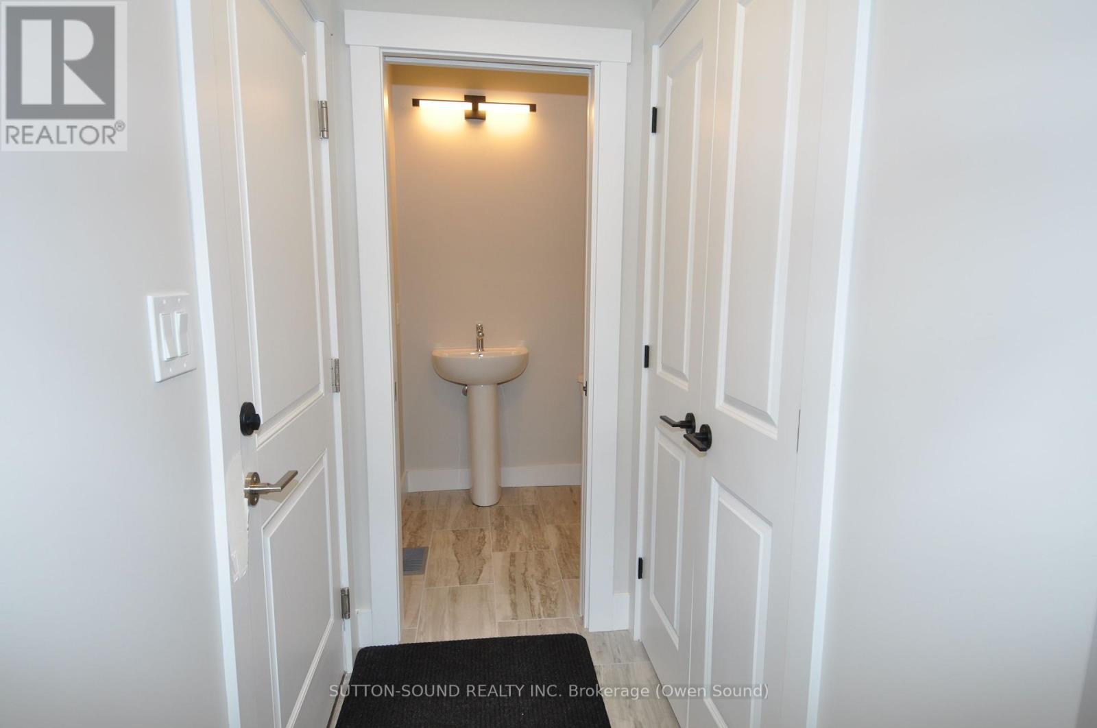 622 8th Street W Property Photo 24