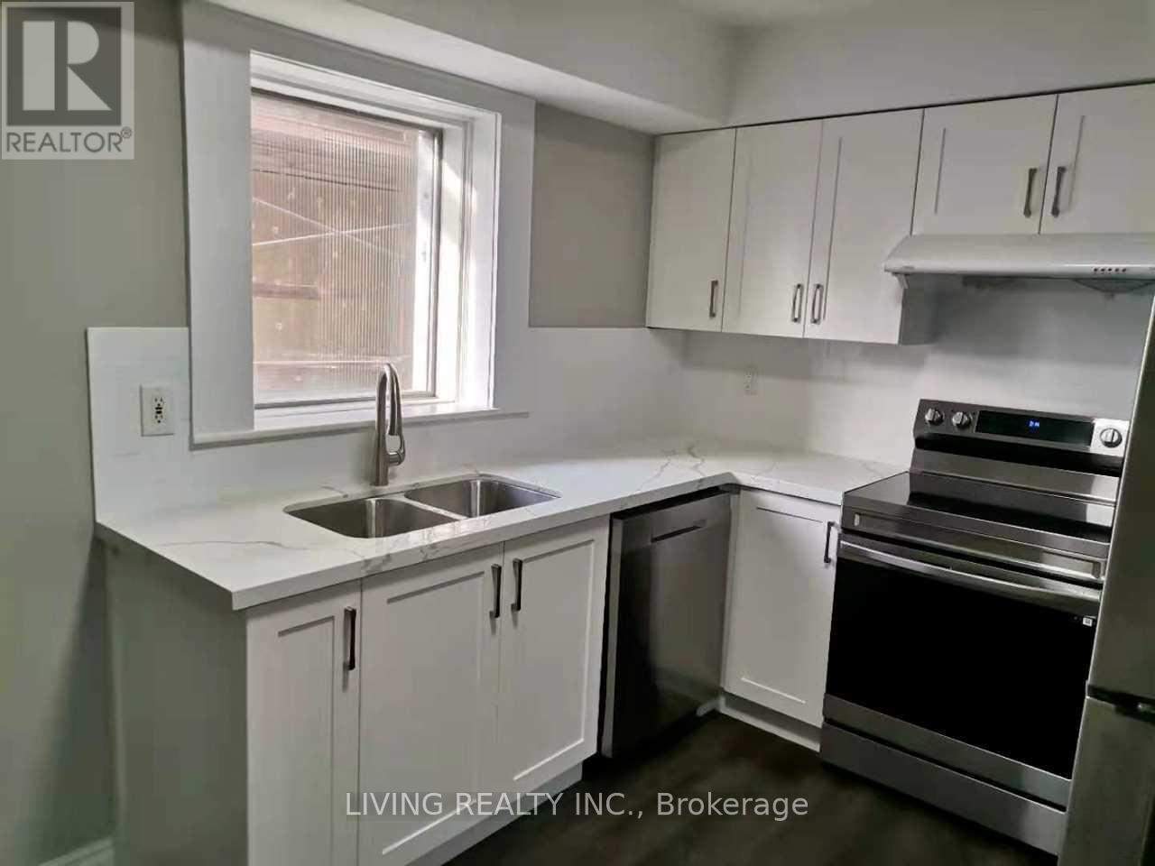 8 - 4 Grosvenor Avenue Property Photo 1