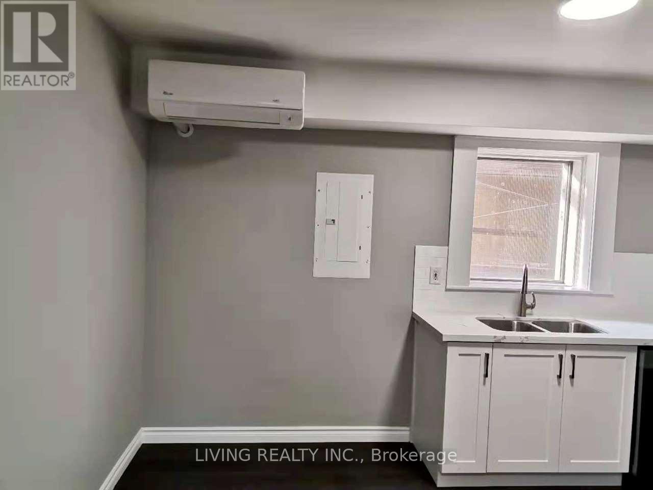 8 - 4 Grosvenor Avenue Property Photo 4