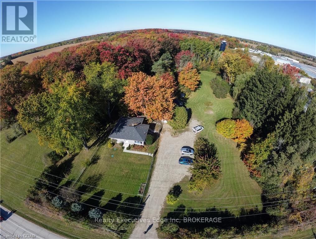 7124 Highway 24 Highway Property Photo 3