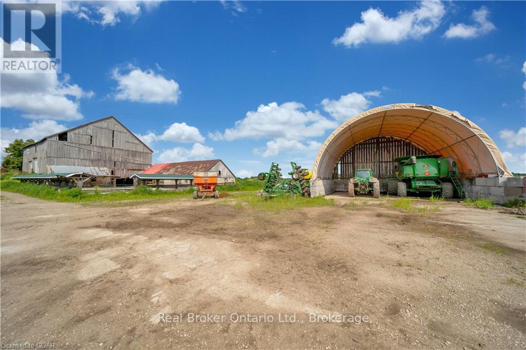 546 8 Property Photo 12