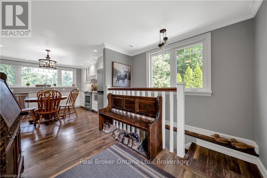546 8 Property Photo 33
