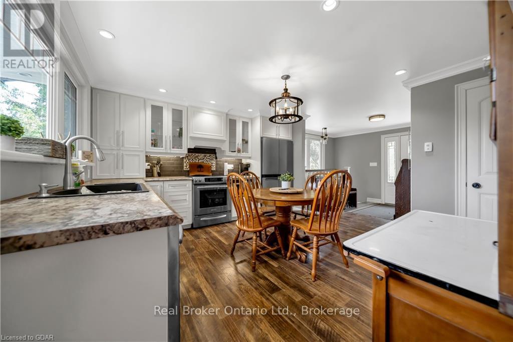 546 8 Property Photo 35