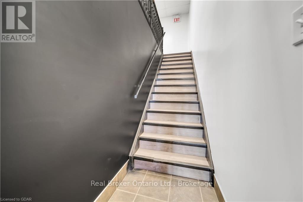 81 Malcolm Road Property Photo 2