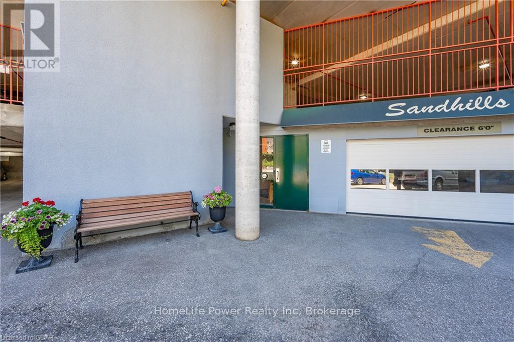506 - 20 St George Street Property Photo 20