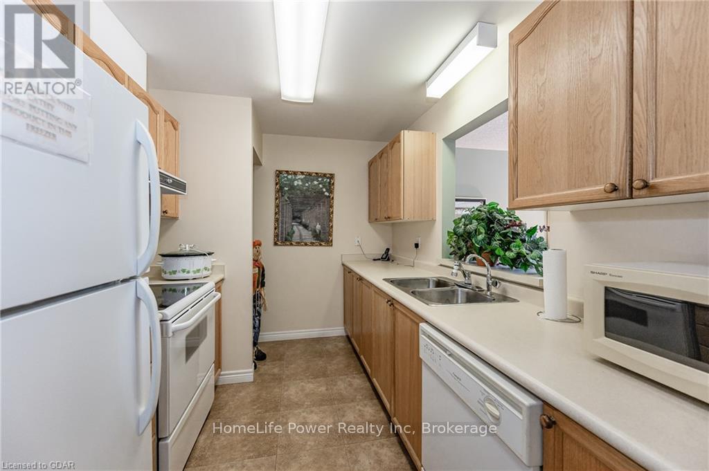 506 - 20 St George Street Property Photo 22