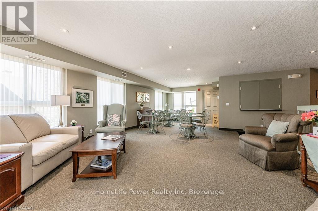 506 - 20 St George Street Property Photo 24