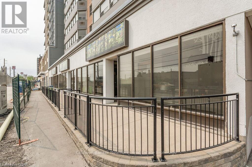 60 Baker Street Property Photo 4