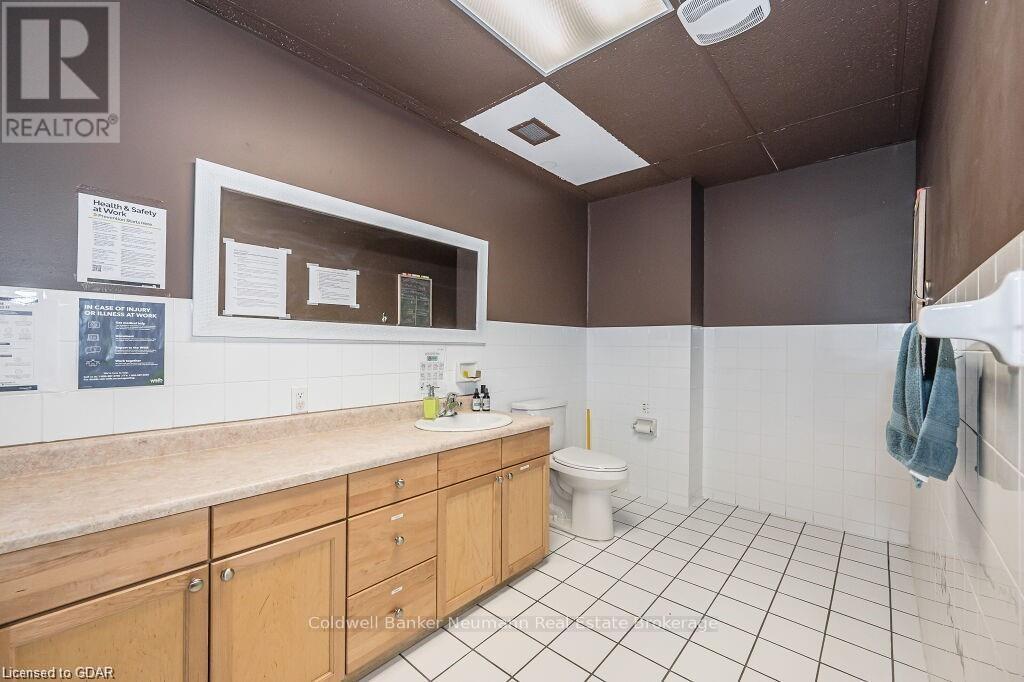 60 Baker Street Property Photo 30