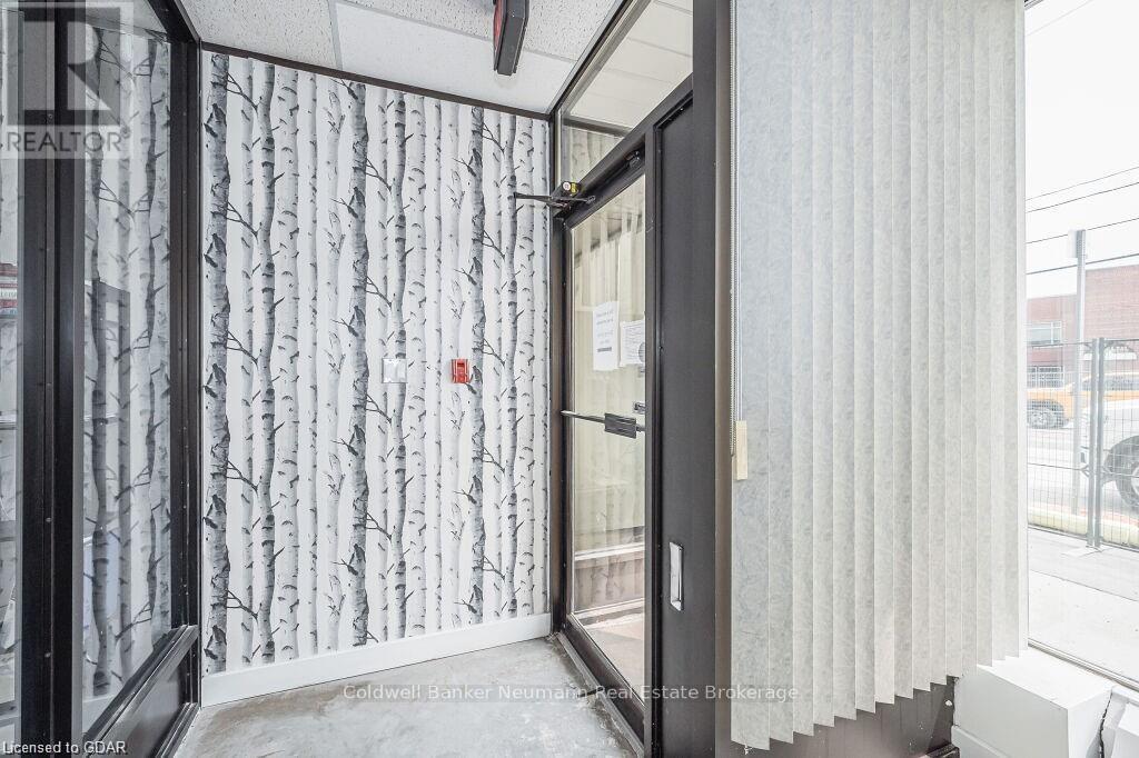 60 Baker Street Property Photo 33