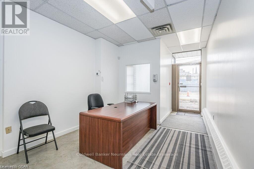 60 Baker Street Property Photo 42