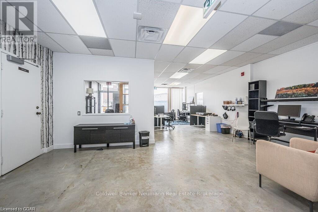 62 Baker Street Property Photo 40