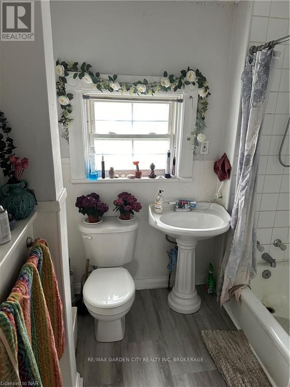 103 Welland Avenue Property Photo 2