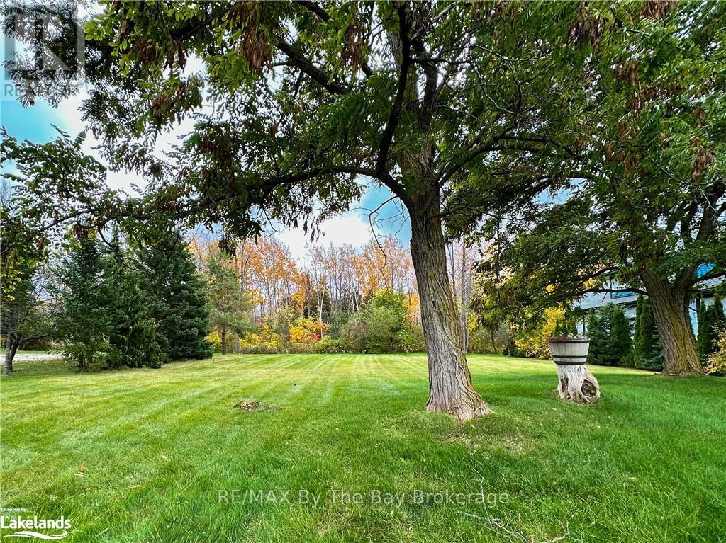 209314 Highway 26 Property Photo 2