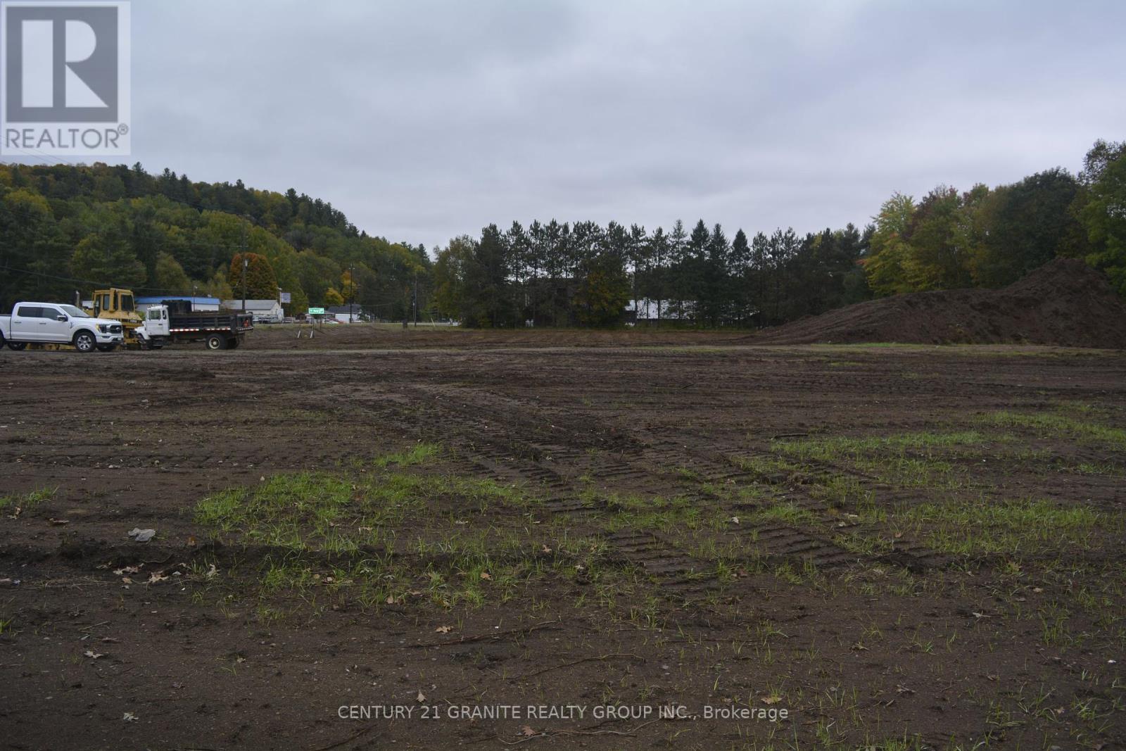 29643 Hwy 62 N Property Photo 3