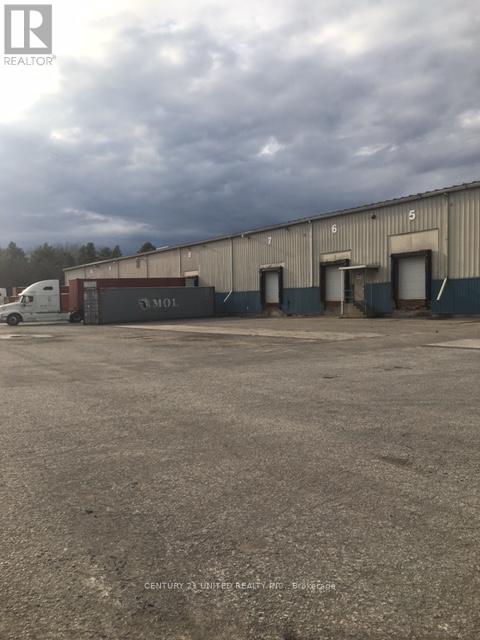 650 The Kingsway Street Property Photo 1
