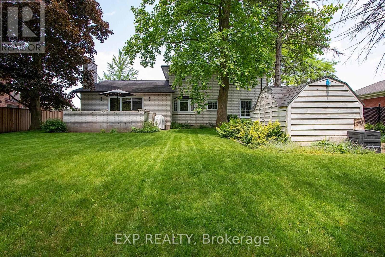 25 Demeyere Avenue Property Photo 33