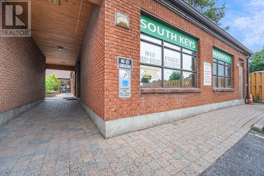 1883 Bank Street Property Photo 2