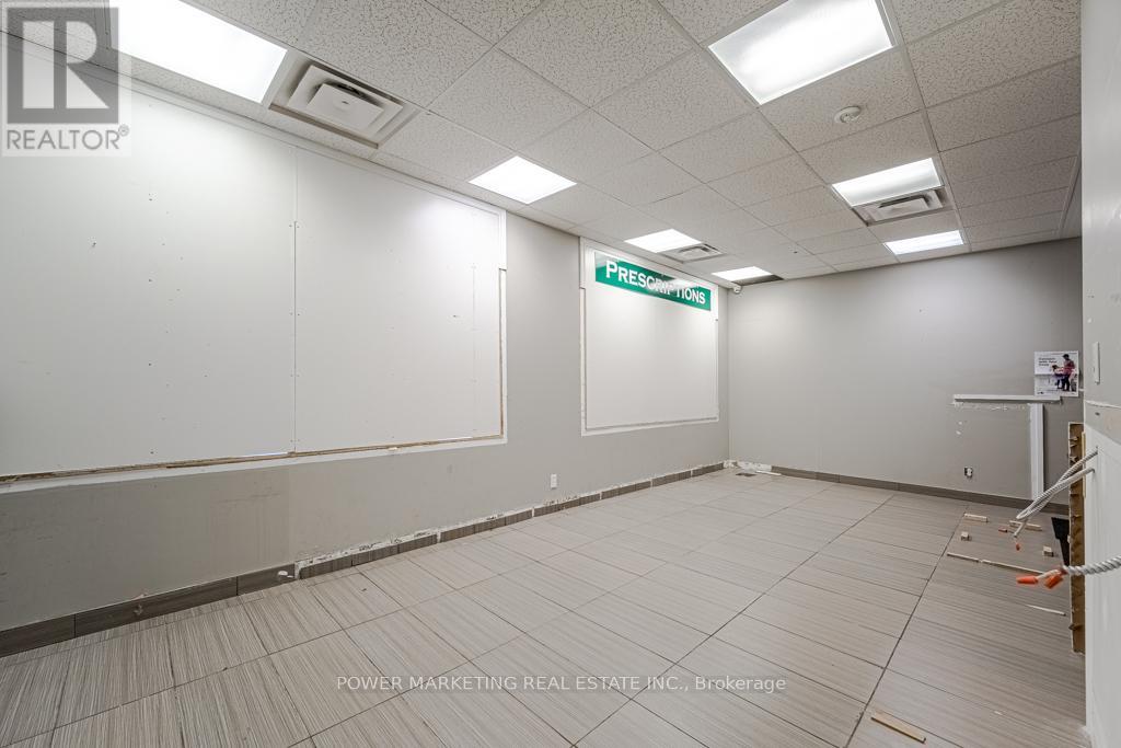 1883 Bank Street Property Photo 10