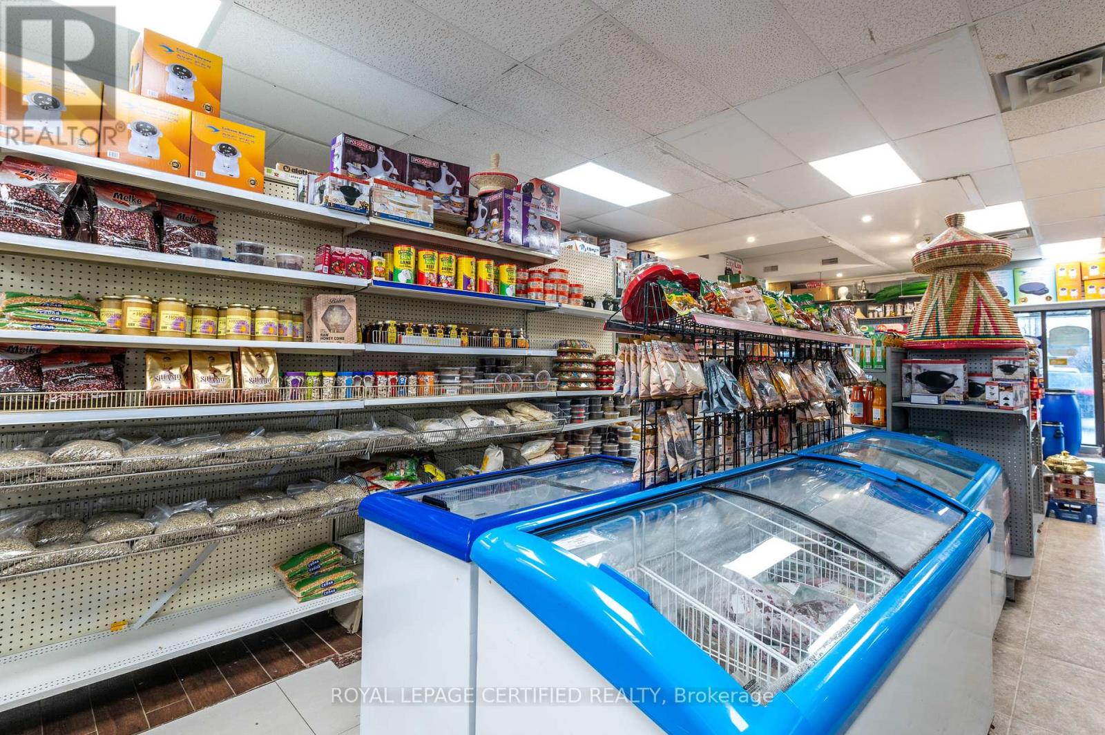 7a - 1500 Weber Street E Property Photo 8