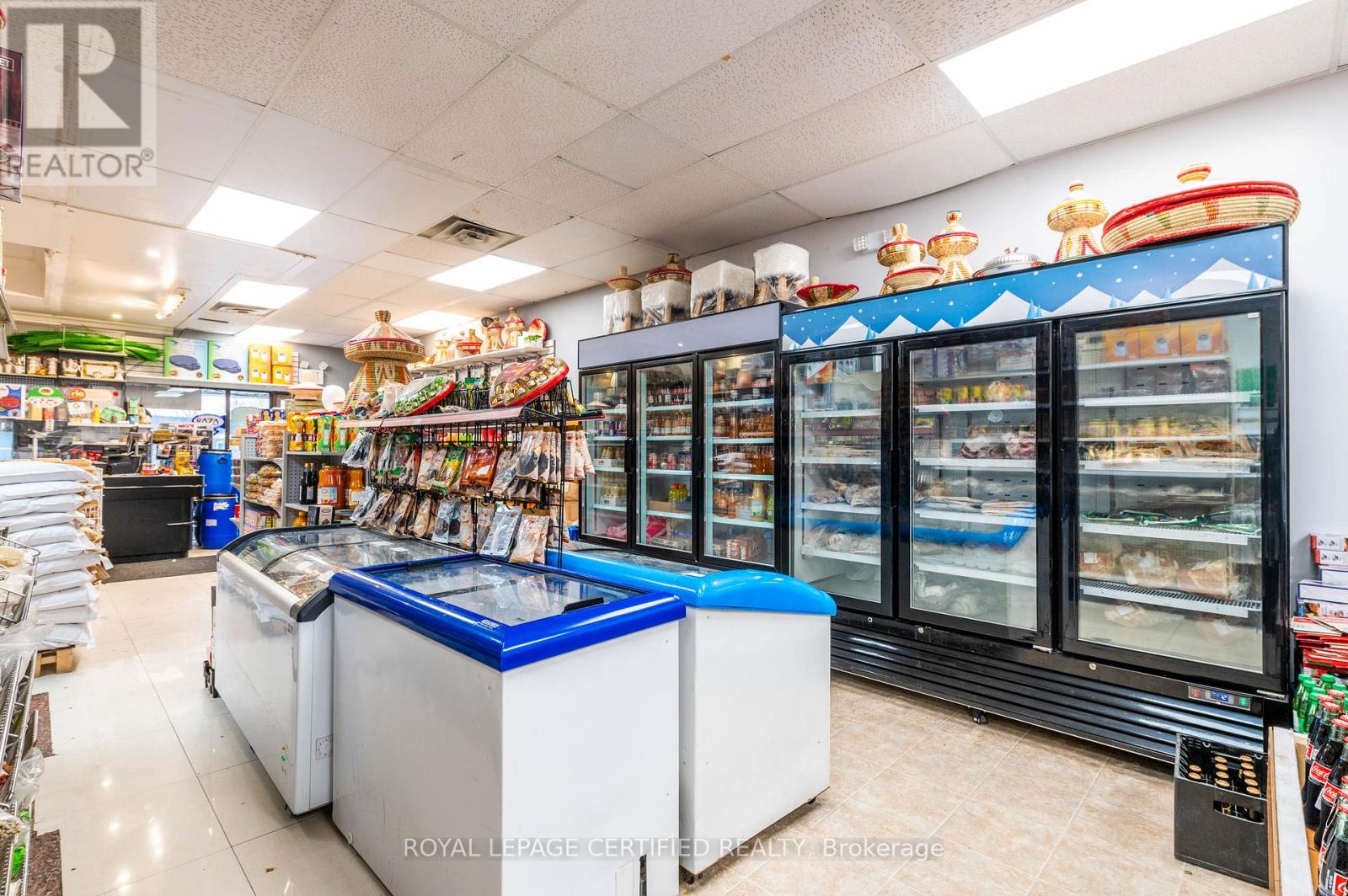 7a - 1500 Weber Street E Property Photo 10