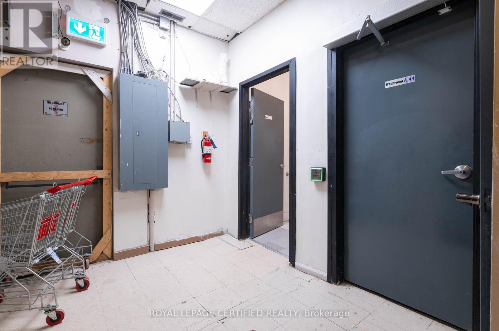 7a - 1500 Weber Street E Property Photo 16