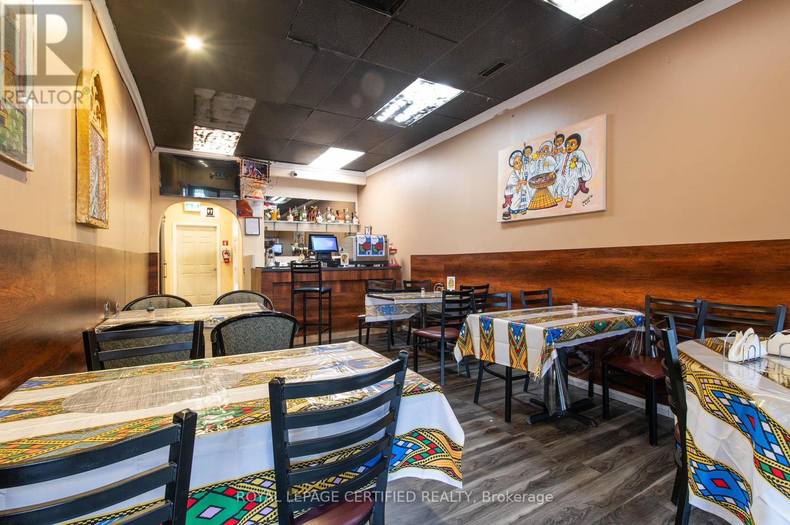 7a - 1500 Weber Street E Property Photo 23