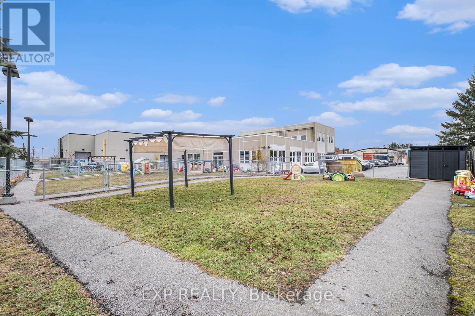 511 Lacolle Way Property Photo 18