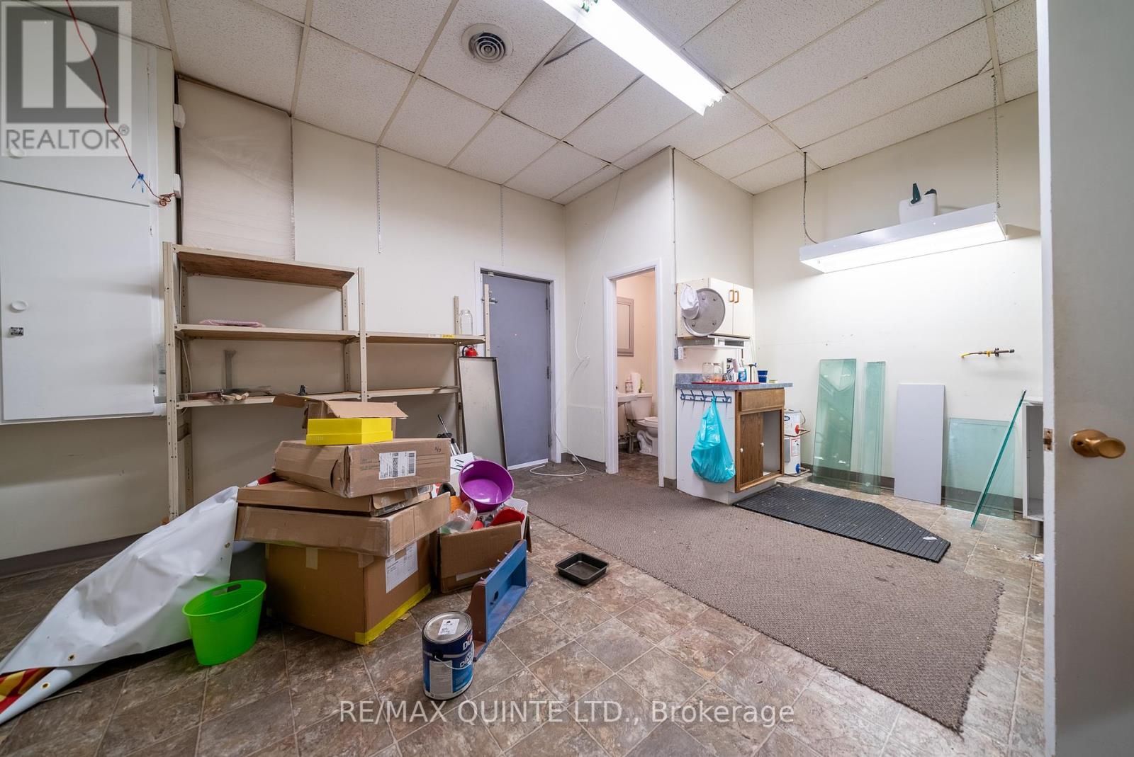 105 Dundas Street W Property Photo 18