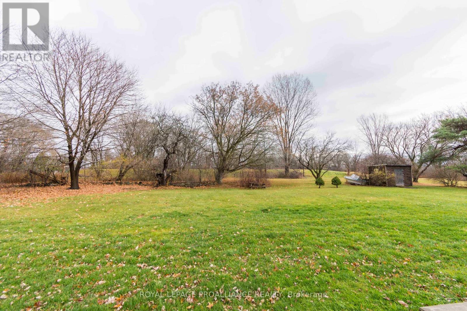 25 Quinte View Drive Property Photo 4